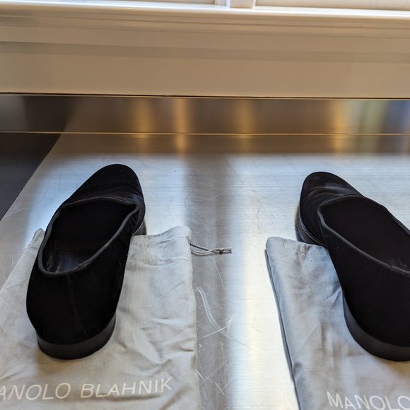 Manola Blahnik Mario Black Velvet Loafers ($845 retail, worn once, 10.5 UK) main image 6